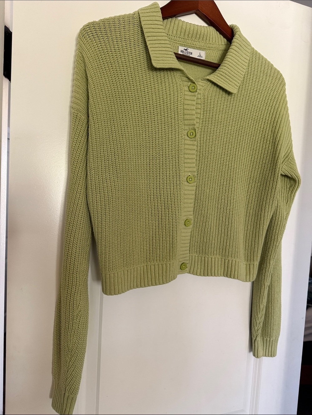 Hollister Light Olive Cropped Ribbed Button Cardigan